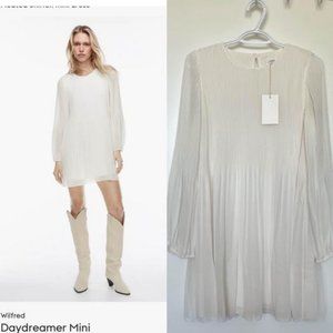 Brand new Wilfred daydreamer mini light birch